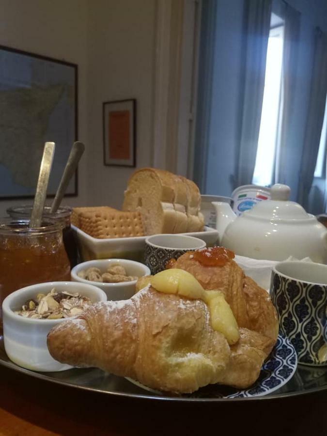 Palazzo Savona Hotel Palermo Eksteriør billede