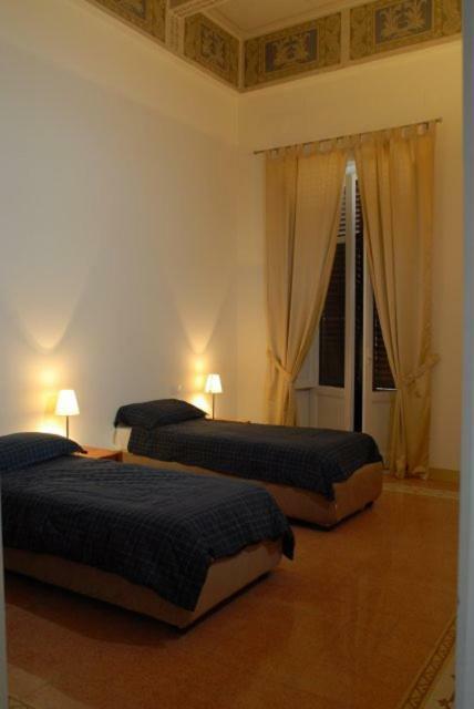 Palazzo Savona Hotel Palermo Eksteriør billede